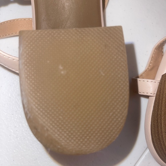 LC Lauren Conrad Fondant Women's Blush Memory Foam Wedge Heeled Sandals Size 9 - Picture 7 of 16